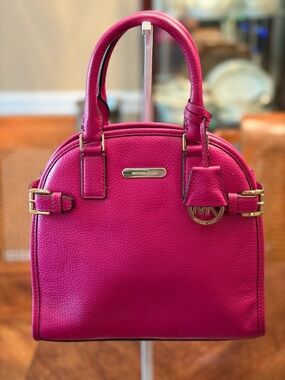 Michael Kors NWT Hutton Medium Dome Satchel w/Gold Hardware - Fuschia